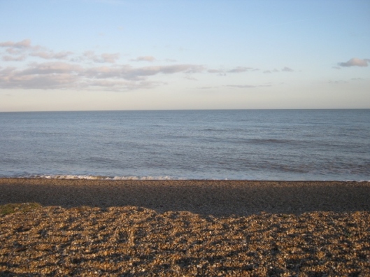 030View out to sea, Dunwich beach (640x480)
