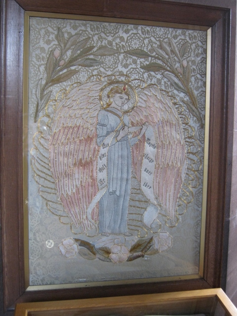 033One of the embroideries (480x640)