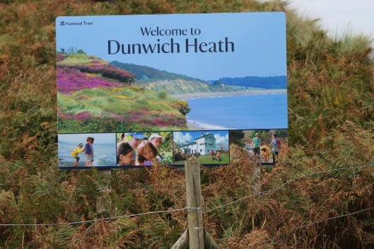 057Dunwich Heath sign (640x427)